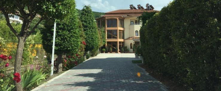 Hotel Rritja E Koranit Tushemisht Exterior foto